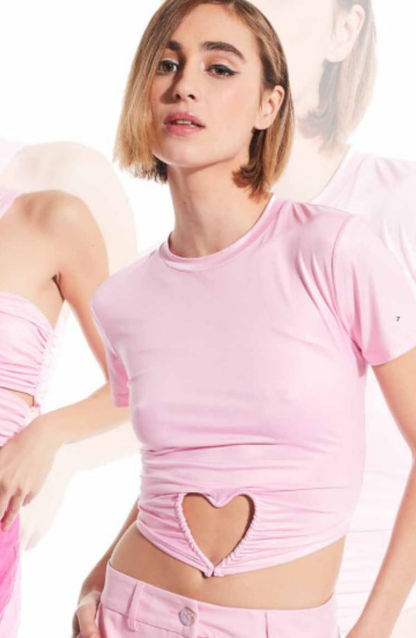 Camiseta rosa corazón